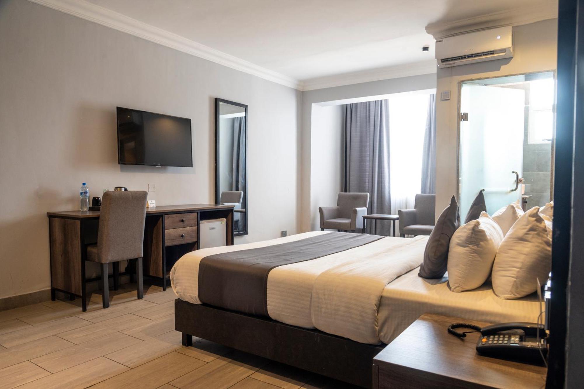 The Blowfish Hotel Lagos Kamer foto