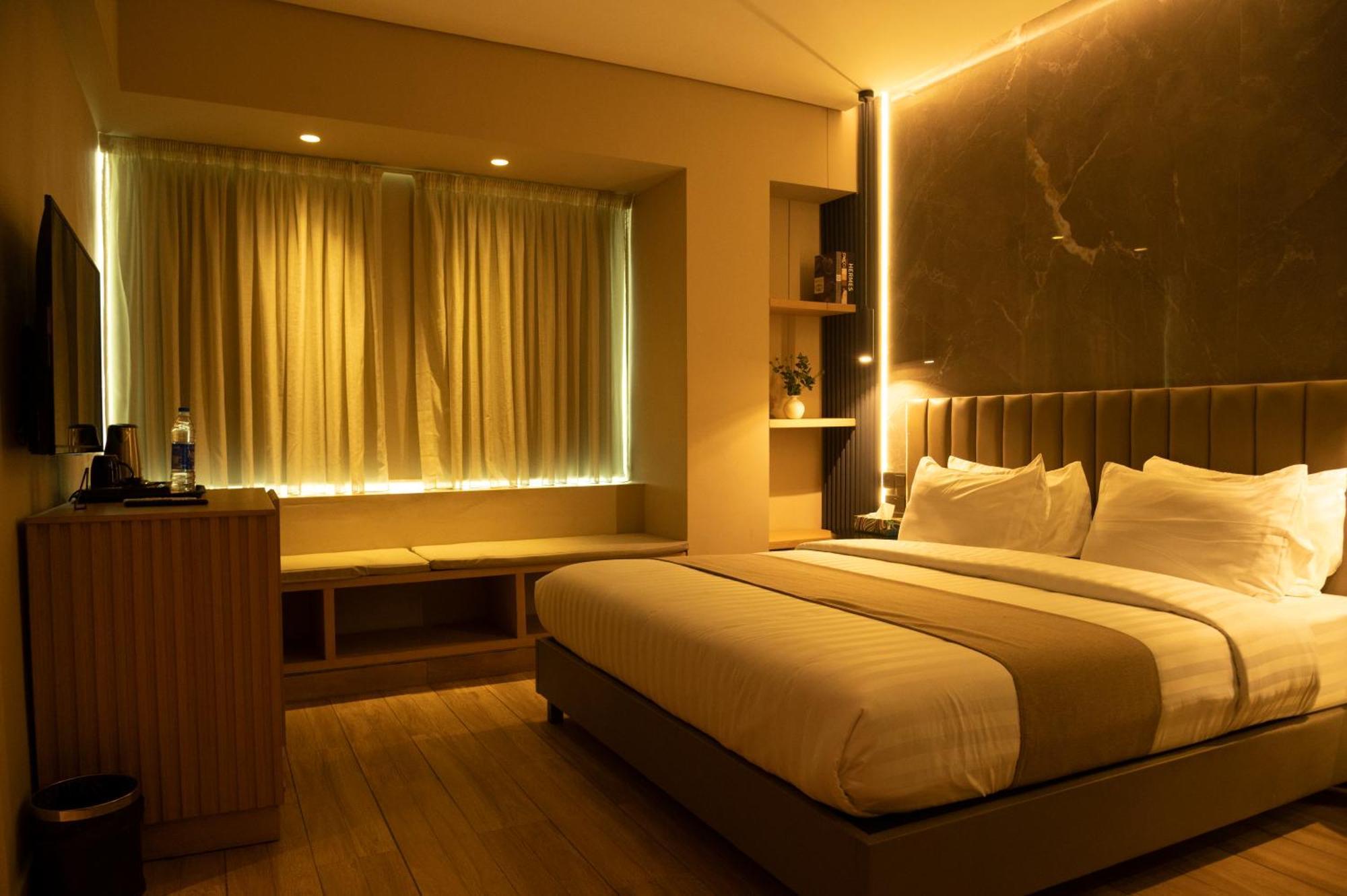 The Blowfish Hotel Lagos Buitenkant foto